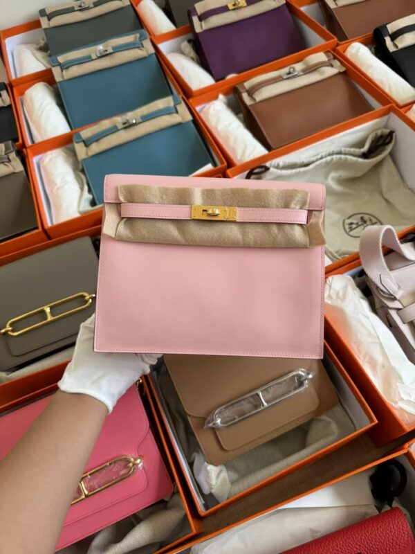 mmexport1729848050892-1 Hermes Kelly Danse 22CM Swift Leather 3Q Rose Sakura Gold Hardware