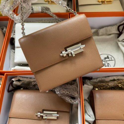USA Washington Hermes Verrou Mini 17CM Chevre Leather 2J Quebracho Silver Hardware