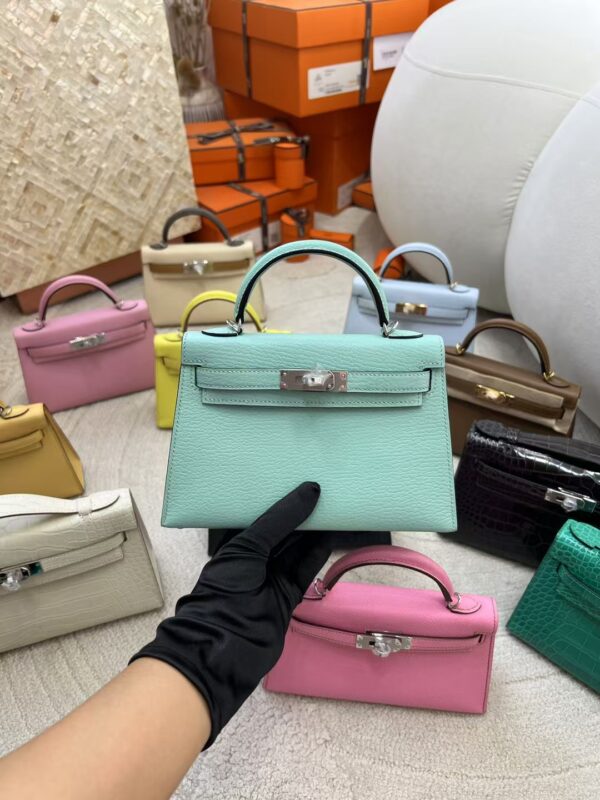 mmexport1730272053522-1 UK London Hermes Chevre Leather Mini Kelly 19CM 79 Aqua Silver Hardware