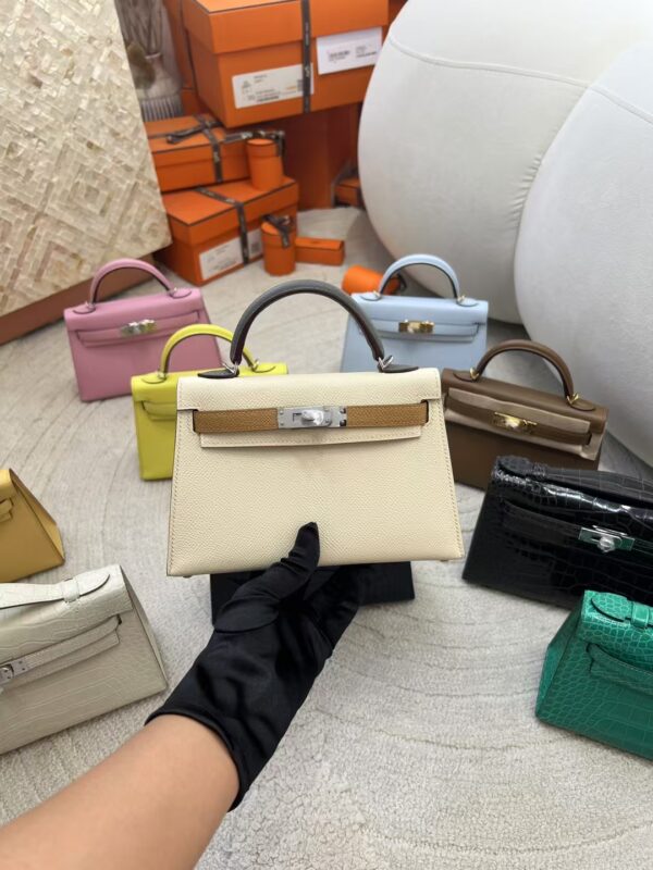 mmexport1730272064173-1 Taiwan Hermes Mini Kelly 19CM Epsom Leather Tri-color Silver Hardware