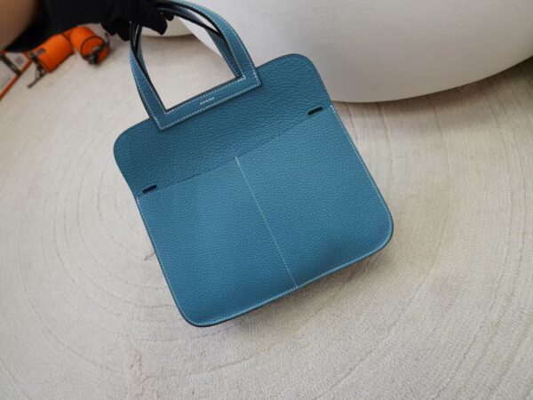 mmexport1730711228389 Australia Sydney Hermes Halzan 25CM Clemence Leather D2 New Blue Jean Gold Hardware