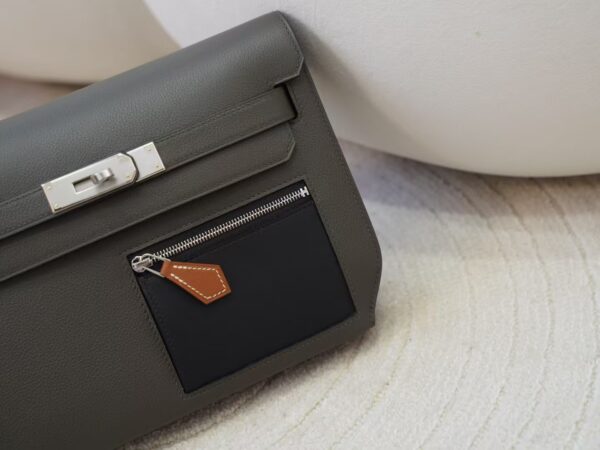 mmexport1730711359549 USA New York Hermes Kelly Depeches 25CM Evercolor Leather C6 Vert De Gris Silver Hardware