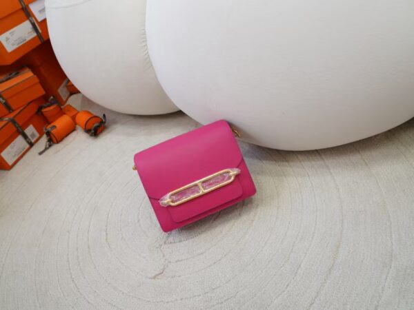 mmexport1730880154408-1 Hermes Roulis Mini 18CM Evercolor Leather 0D Rose Mexico Gold Hardware