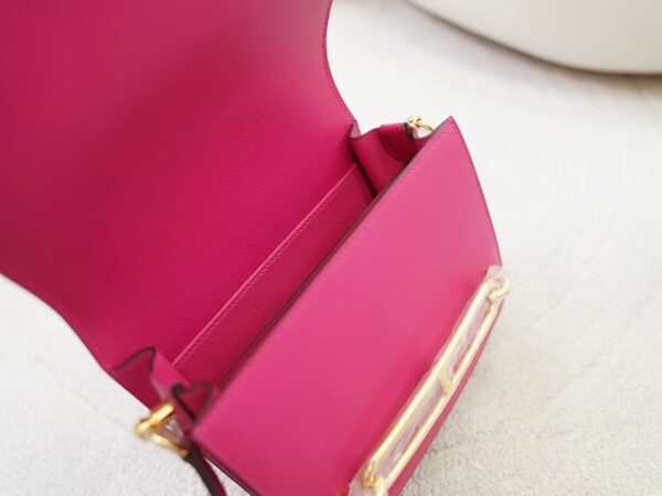 mmexport1730880165003 Hermes Roulis Mini 18CM Evercolor Leather 0D Rose Mexico Gold Hardware