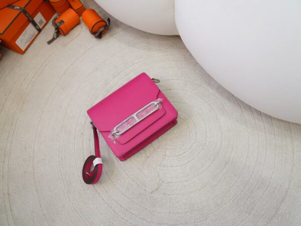mmexport1730880244160 Hermes Evercolor Leather 0D Rose Mexico Roulis Mini 18CM Silver Hardware