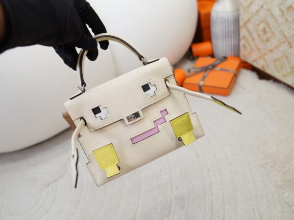 mmexport1731058013907 Hermes Kelly Doll Picto Clutch I2 Nata Epsom Leather Silver Hardware