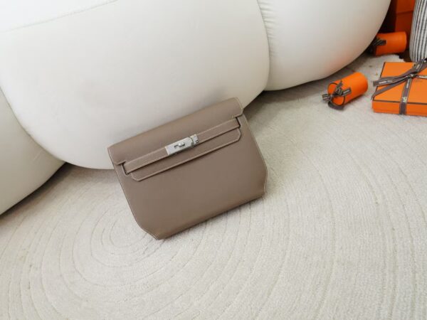 mmexport1731482813974-1 Clutch Bag Kelly Depeches 25CM Togo Leather CK18 Etoupe Silver Hardware