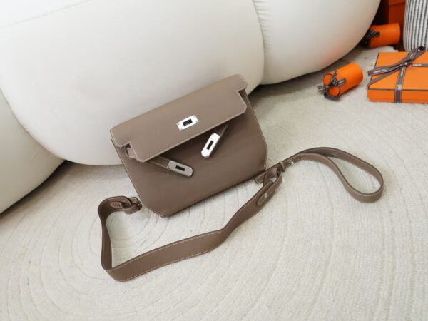 mmexport1731482828481 Clutch Bag Kelly Depeches 25CM Togo Leather CK18 Etoupe Silver Hardware