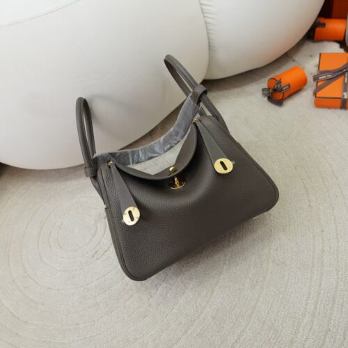 UK London Lindy 26CM Clemence Leather 8F Etain Gold Hardware