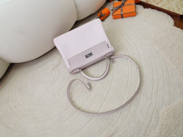 mmexport1731482932486 Women’s Tote Bag Kelly 28CM Clemence Leather 09 Mauve Pale Silver Hardware