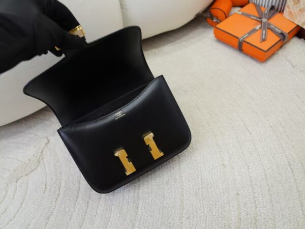 mmexport1732175917066 Women’s Shoulder Bag Constance 19CM Box Leather CC89 Noir Gold Hardware