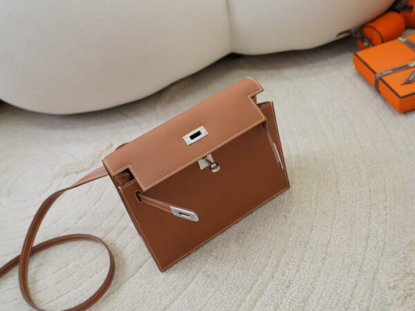 mmexport1732176139349 Full Handmade Kelly Danse 22CM CK37 Gold Evercolor Leather Silver Hardware
