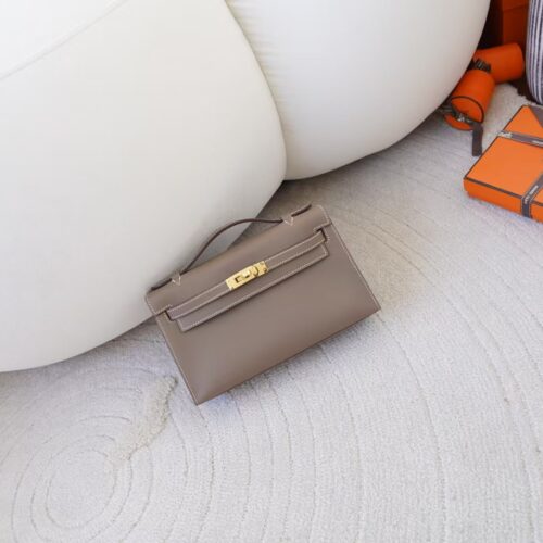 Women’s Clutch Bag CC18 Etoupe Swift Leather Kelly Pochette 22CM Gold Hardware