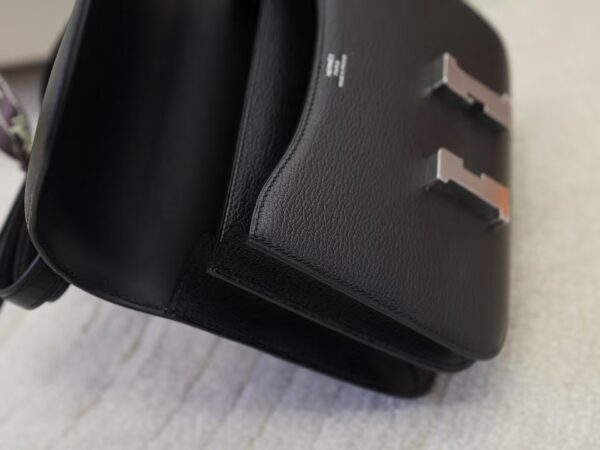 mmexport1732866042548 Australia Canberra Constance 19CM Chevre Leather CK89 Noir Silver Hardware