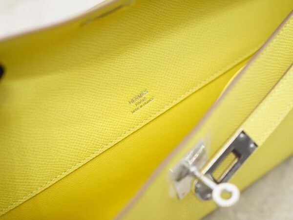 mmexport1733212794771 Canada Toronto Kelly Cut 31CM Epsom Leather 9R Lime Silver Hardware