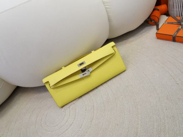 mmexport1733212798244 Canada Toronto Kelly Cut 31CM Epsom Leather 9R Lime Silver Hardware