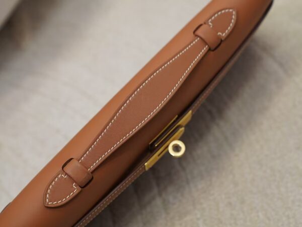 mmexport1733212880158 USA Los Angeles Swift Leather CC37 Gold Kelly Cut 31CM Gold Hardware