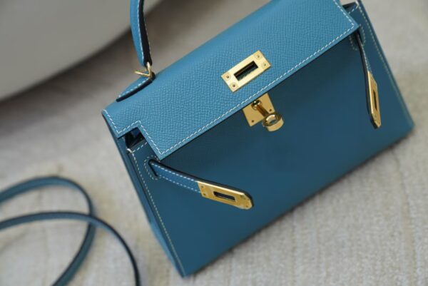 mmexport1733389747341 USA Mini Kelly 19CM Epsom Leather D2 Blue Jean Gold Hardware