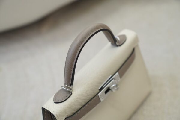mmexport1733389928010 Special Order Mini Kelly 19CM Epsom I2 Nata / M8 Gris Asphalt Silver Hardware
