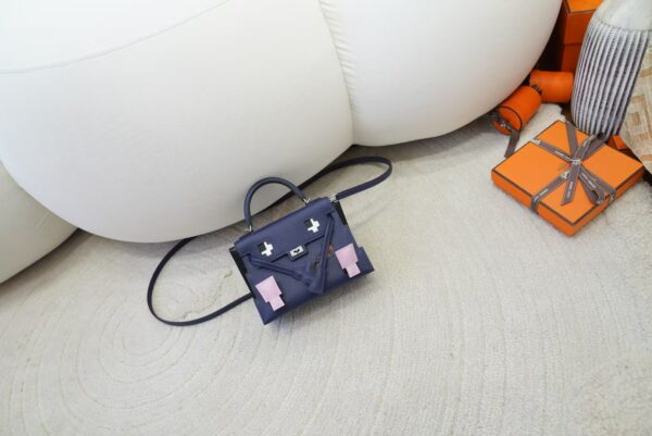 mmexport1733390078704 New Kelly Doll Picto 73 Blue Saphir / 09 Mauve Pale / 37 Gold Epsom Leather Silver Hardware
