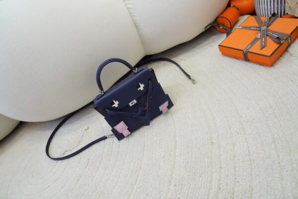 mmexport1733390080598 New Kelly Doll Picto 73 Blue Saphir / 09 Mauve Pale / 37 Gold Epsom Leather Silver Hardware
