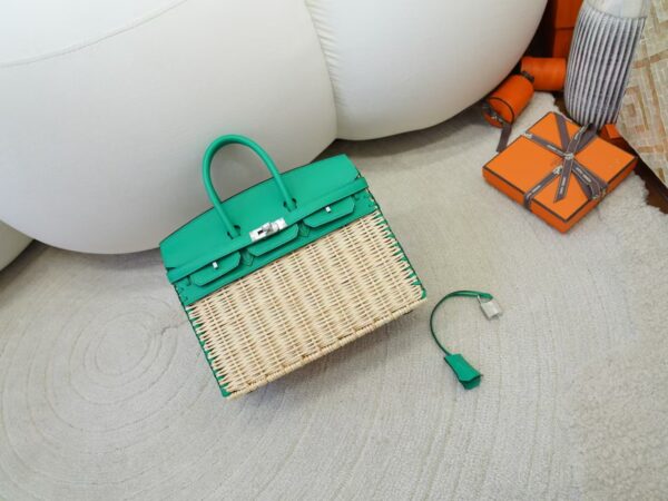 mmexport1733560888499-1 Taiwan Birkin Picnic 25CM 6W Menthe Swift Leather & Bamboo Silver Hardware