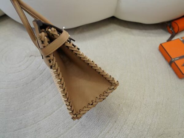 mmexport1733561015125 New Arrival Birkin Picnic 25CM 0M Chai Swift Leather & Bamboo