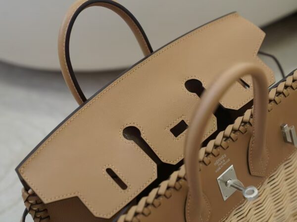 mmexport1733561020936 New Arrival Birkin Picnic 25CM 0M Chai Swift Leather & Bamboo