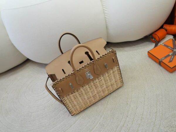 mmexport1733561026504 New Arrival Birkin Picnic 25CM 0M Chai Swift Leather & Bamboo