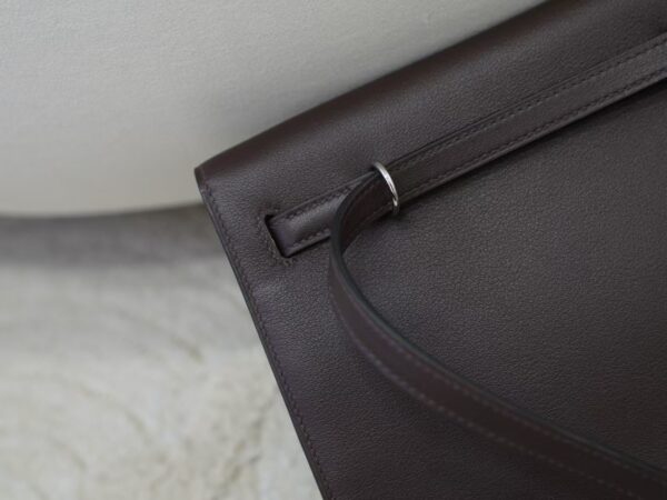 mmexport1733561152629 UK London Tassel Kelly Danse 22CM CK46 Ebene Evercolor Leather Silver Hardware