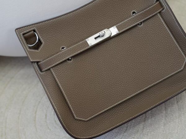 mmexport1733993947173 USA Los Angeles Jypsiere 28CM Clemence Leather CK18 Etoupe Silver Hardware