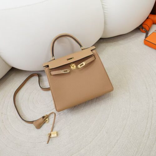 Women’s Tote Bag Kelly 25CM Togo Leather 0M Chai Gold Hardware