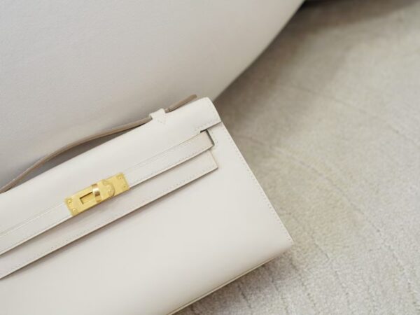mmexport1734507638382 USA New York Kelly Pochette 22CM Swift Leather CC10 Craie Gold Hardware