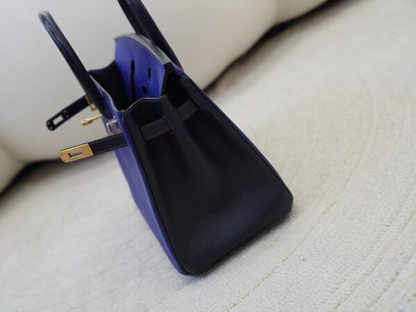 mmexport1734508323415 UK London Birkin 25CM Chevre Leather 7T Blue Electric / 2Z Blue Nuit Brush Gold Hardware