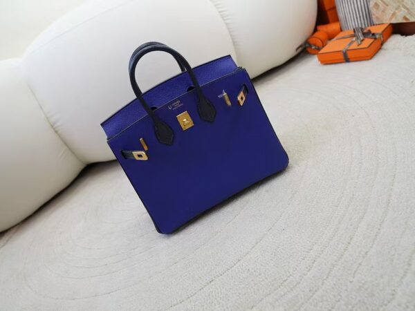 mmexport1734508325132 UK London Birkin 25CM Chevre Leather 7T Blue Electric / 2Z Blue Nuit Brush Gold Hardware