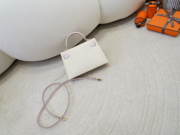 mmexport1734601693601 USA Washington Mini Kelly 19CM Epsom Leather 10 Craie / 09 Mauve Pale Light Gold Hardware