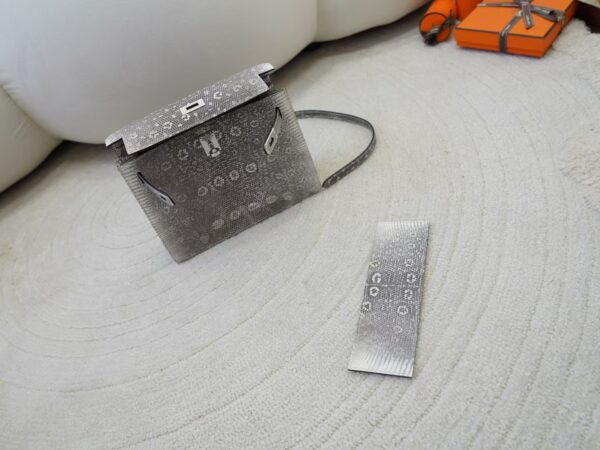 mmexport1734682547582 Full Handmade 1B Ombre Lizard Leather Kelly Danse 22CM Silver Hardware