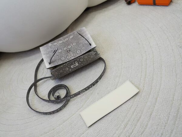 mmexport1734682555653 Full Handmade 1B Ombre Lizard Leather Kelly Danse 22CM Silver Hardware