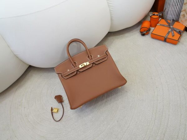 mmexport1734943534040-1 Hong Kong Birkin Bag 25CM CC37 Gold Togo Leather Gold Hardware