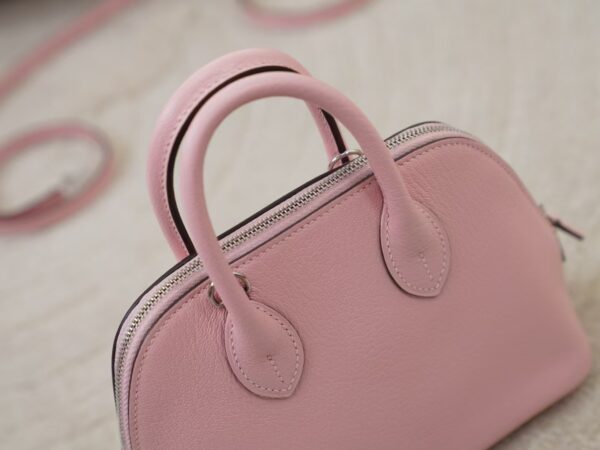mmexport1735374082206 UK London Bolide Mini 18CM Chevre Leather Rose Darling Silver Hardware