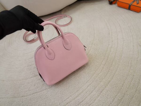 mmexport1735374088533 UK London Bolide Mini 18CM Chevre Leather Rose Darling Silver Hardware
