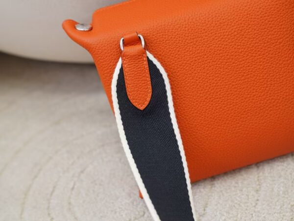 mmexport1735374484274 Hermes Shoulder Bag Videpoches Togo Leather CK93 Orange Silver Hardware