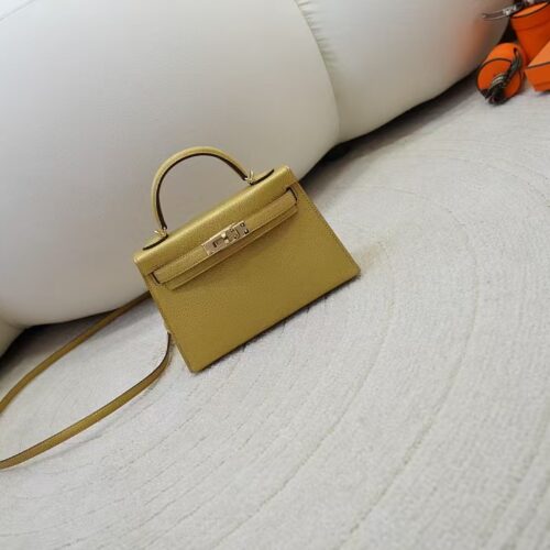 Hermes Clutch Bag Mini Kelly 19CM Chevre Leather Y9 Dore Light Gold Hardware