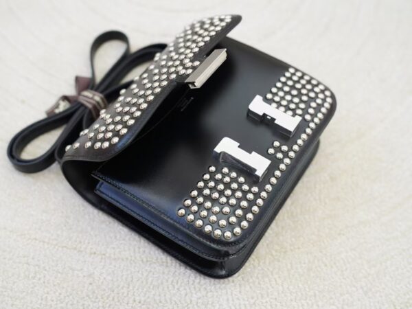 mmexport1735888692744 Full Handmade Box Leather Constance 19CM Rivet 89 Noir Silver Hardware