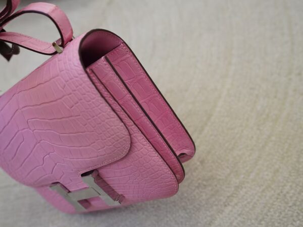 mmexport1735888727436 Luxury Women’s Bag Constance 19CM Matte Alligator Crocodile 5P Pink Silver Hardware