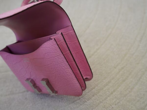 mmexport1735888732695 Luxury Women’s Bag Constance 19CM Matte Alligator Crocodile 5P Pink Silver Hardware