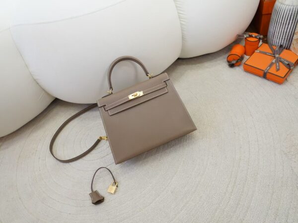 mmexport1736238914417 Canada Ottawa Kelly Sellier 25CM Epsom Leather CC18 Etoupe Gold Hardware