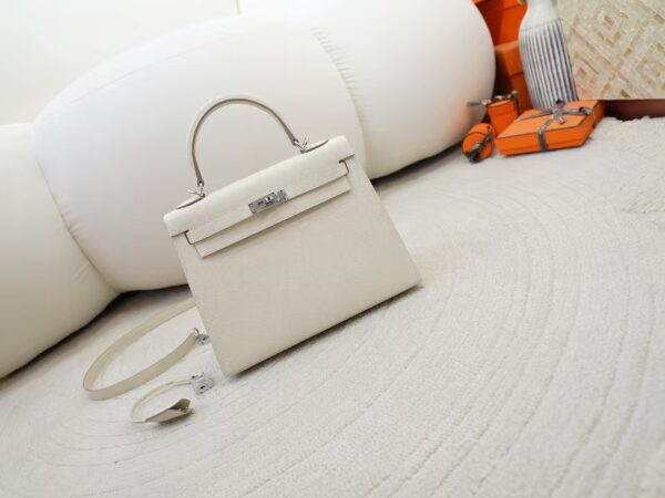 mmexport1736239085206-1 Hermes Kelly Sellier 25CM Epsom Leather CK10 Craie Silver Hardware