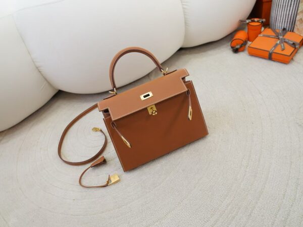 mmexport1736239225049 UAE Dubai CC37 Gold Epsom Leather Kelly Sellier 25CM Tote Bag Gold Hardware