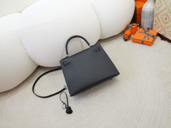 mmexport1736239290552 USA New York Kelly 28CM Matte Box Leather CK89 Noir Silver Hardware